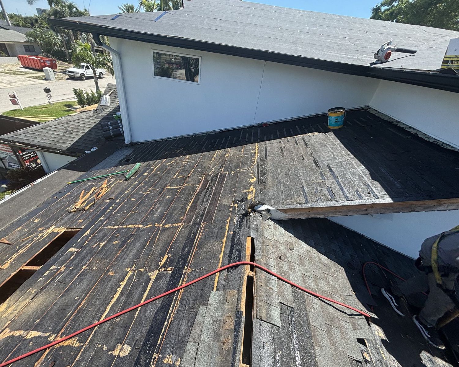 Trusted Roofing Contractor in Clearwater